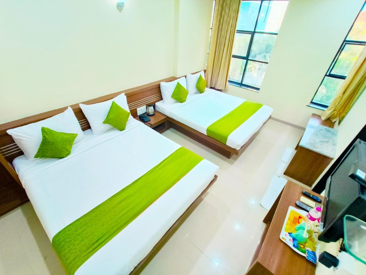 Sai Srushti By Neem Square Hotell Shirdi Eksteriør bilde