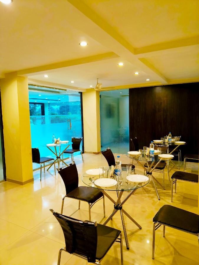 Sai Srushti By Neem Square Hotell Shirdi Eksteriør bilde