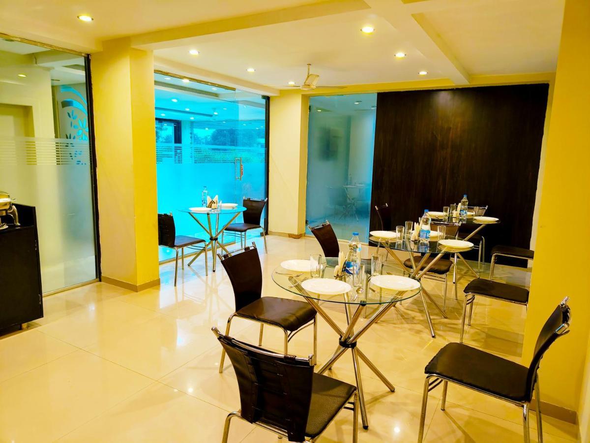 Sai Srushti By Neem Square Hotell Shirdi Eksteriør bilde